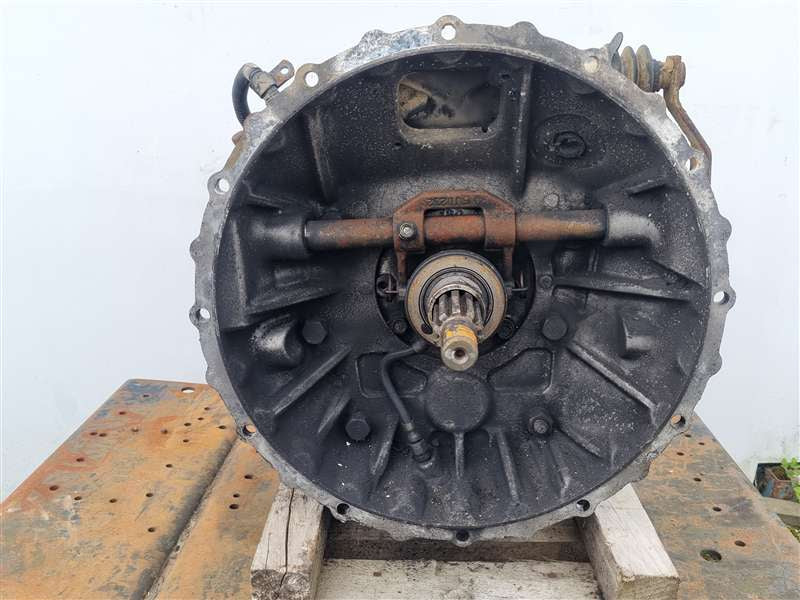 Isuzu N-Series NRR NRR32 - Engine PN: 6he1 livedrive