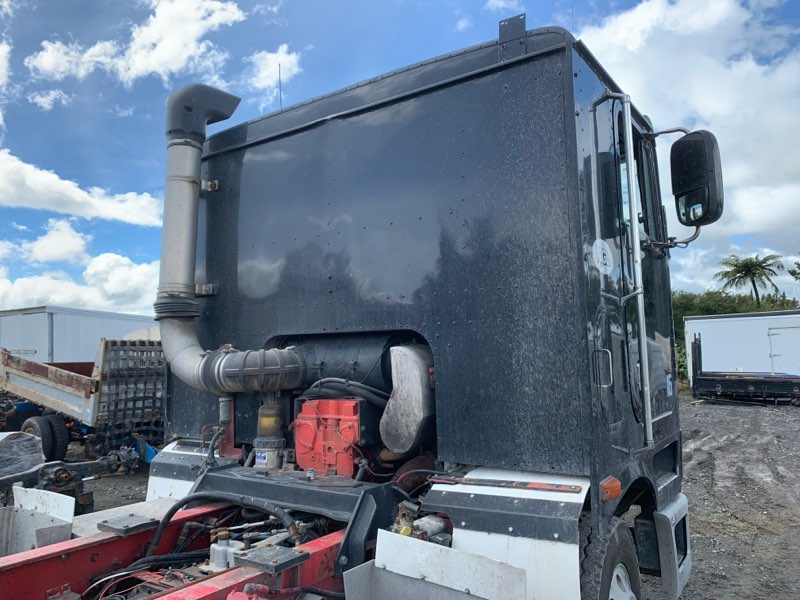 2005 International All Models 9800 EAGLE 9800