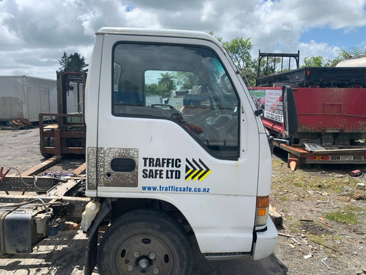 2003 Isuzu N-Series NPR NPR300/NPR66
