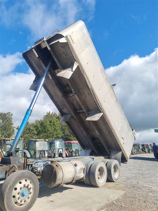Isuzu Giga 1997-on CXH52 - Tipping Deck