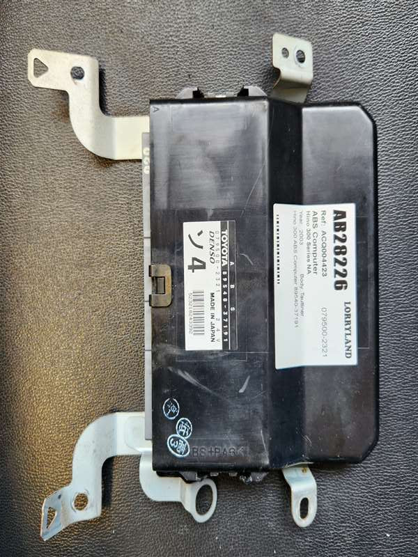 Hino 300 Series XZU424R-HKFTW03 - ABS Computer PN: 079500-2321