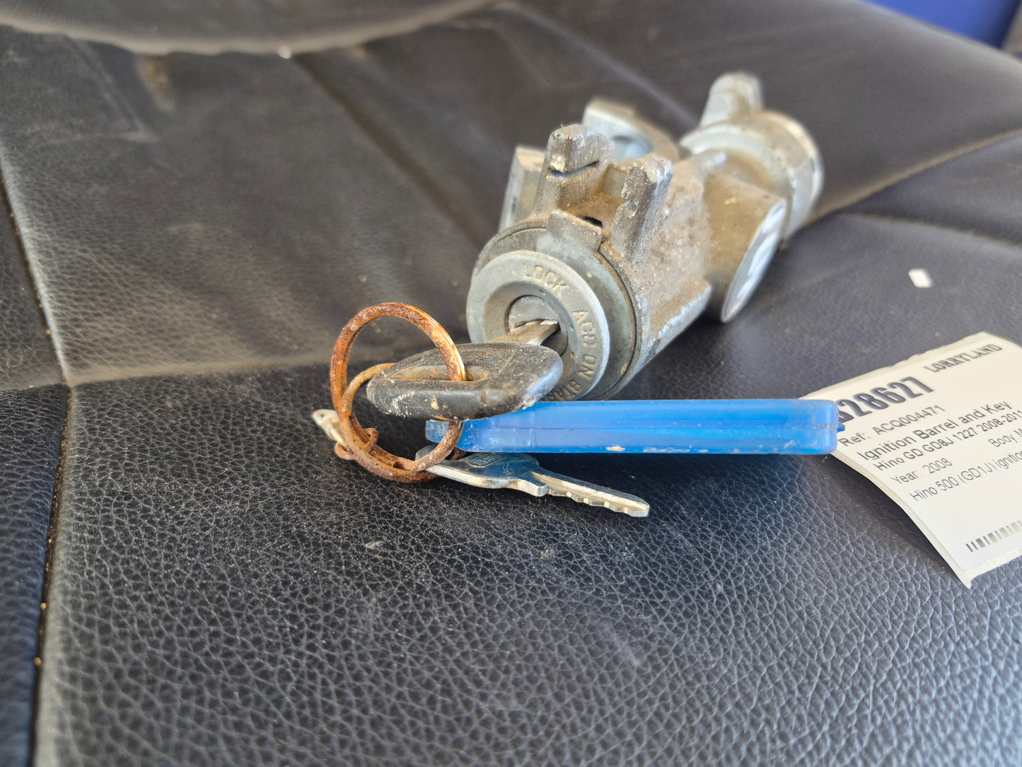 Hino 500 Series GD GD1J - Ignition Barrel and Key