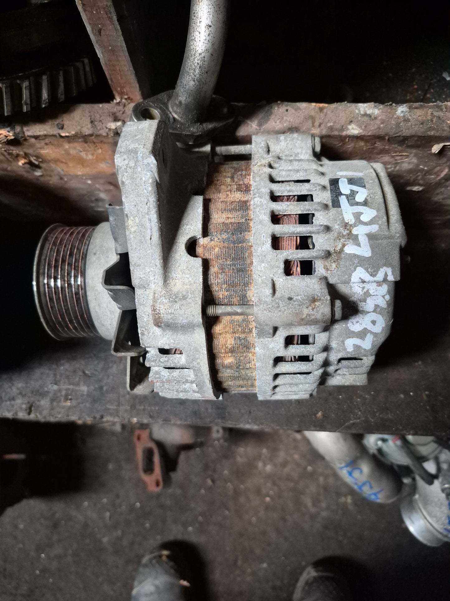 Nissan Atlas All Series ajr-7000345 - Alternator