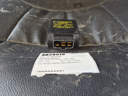 Hino 500 Series FF FF3HMA-10172 - Flasher Relay PN: 8980255331