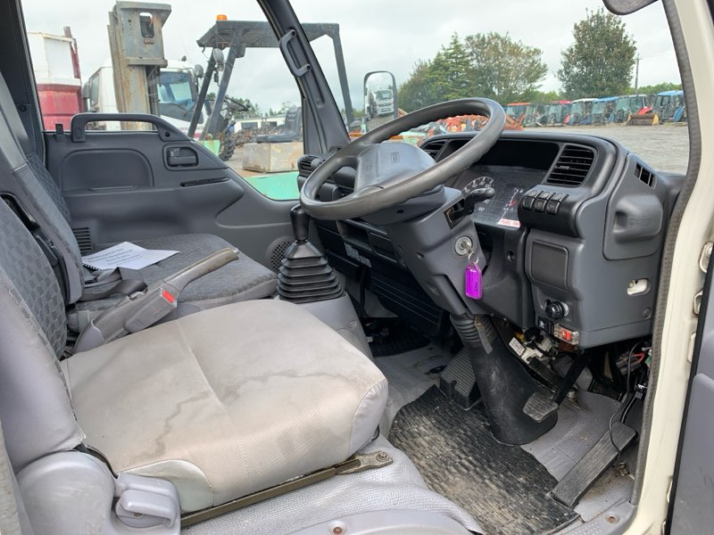 2006 Isuzu N-Series NKR NKR81-7041893