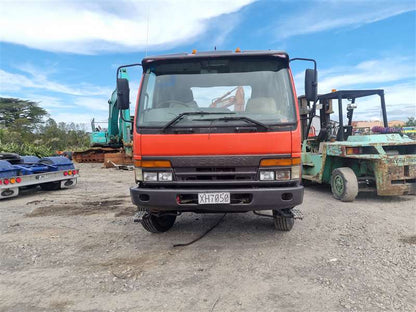 2003 Mitsubishi Fuso Fighter FM 557 FK 617