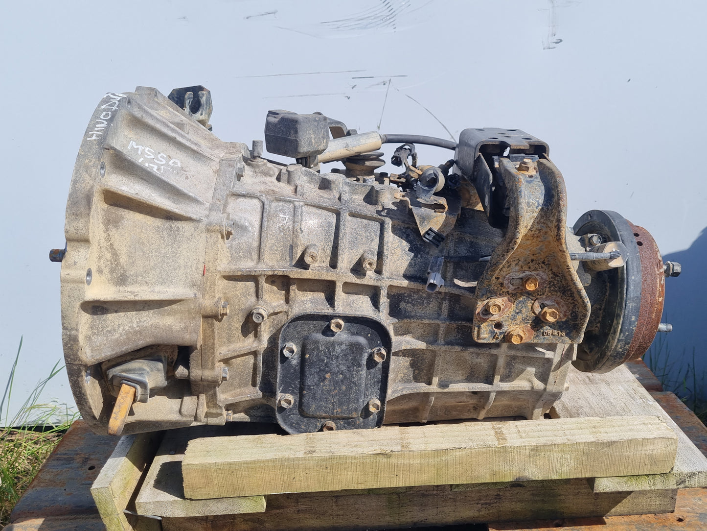 Hino Dutro XZU305 METRO 2003-2007 XZU305 - Manual Gearbox