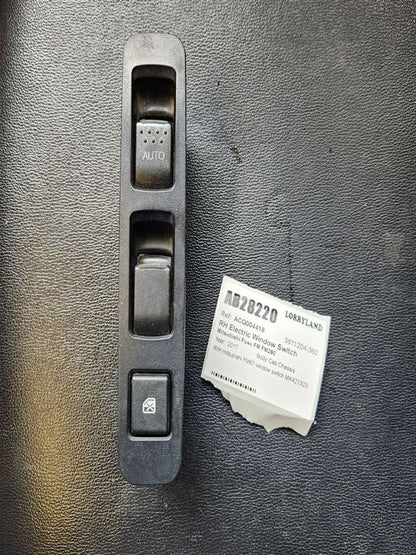 Mitsubishi Fuso Fighter FM FM67FM2RFAM6X2 - RH Electric Window Switch PN: 3811204-360