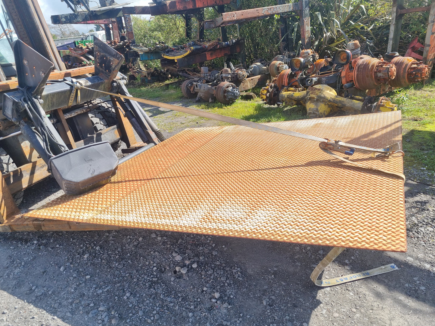 Hino FW FW1 fw1fwc-10177 - Tail Lifter PN: acq0002046