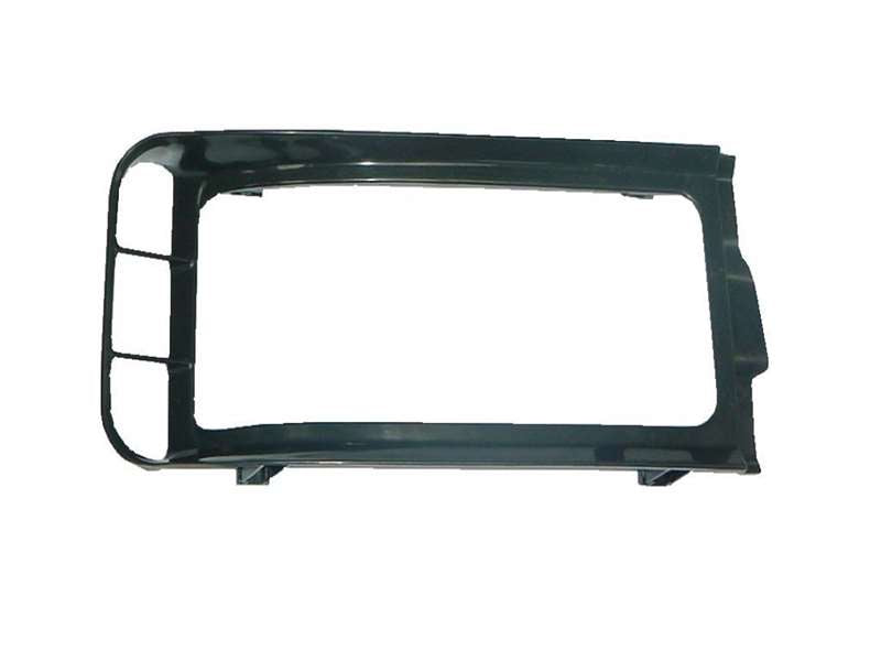 Mitsubishi Fuso FS/FP/FV 1995-on - LH Fog Lamp Cover PN: MB1022L