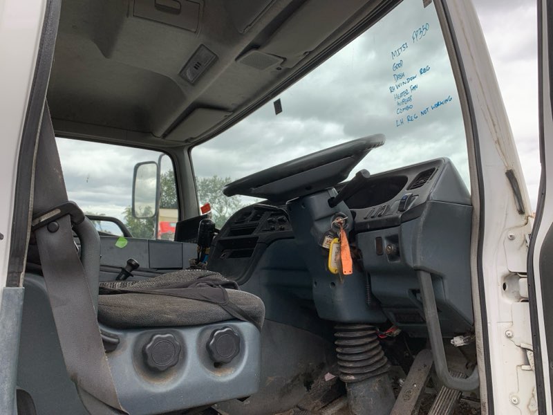 2004 Mitsubishi Fuso Super Great FS FP547