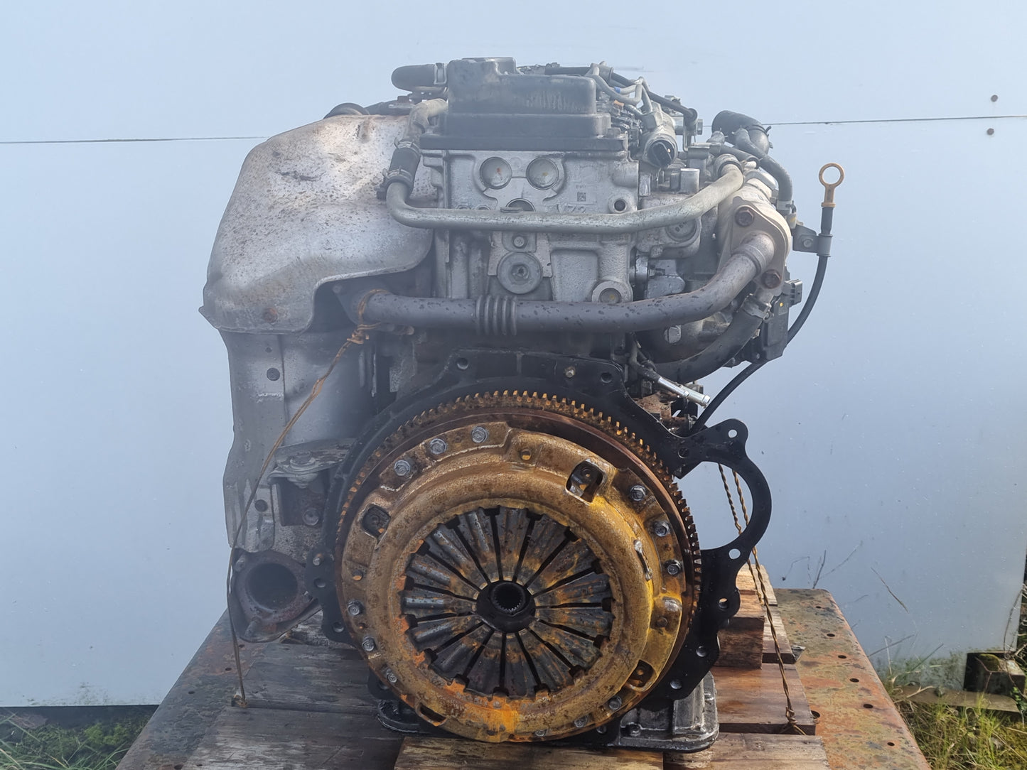 Nissan Atlas F24 - Engine PN: 4330 zd30ddti