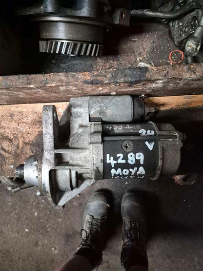 Nissan Atlas All Series ALR85 - Starter Motor