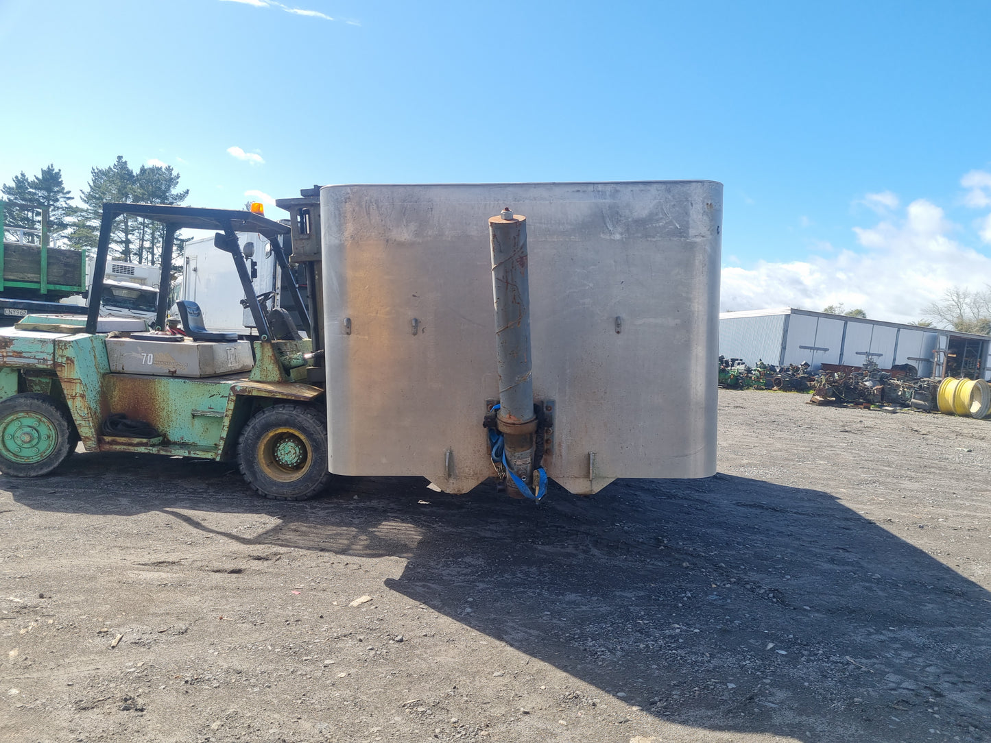 Hino 700 Series All Series JHDFS1E 700 SERIES - Tipping Deck PN: alloy bathtub