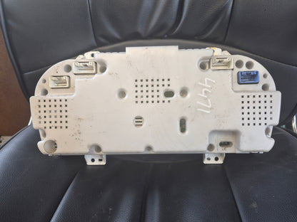 Hino 500 Series GD GD1J - Instrument Cluster