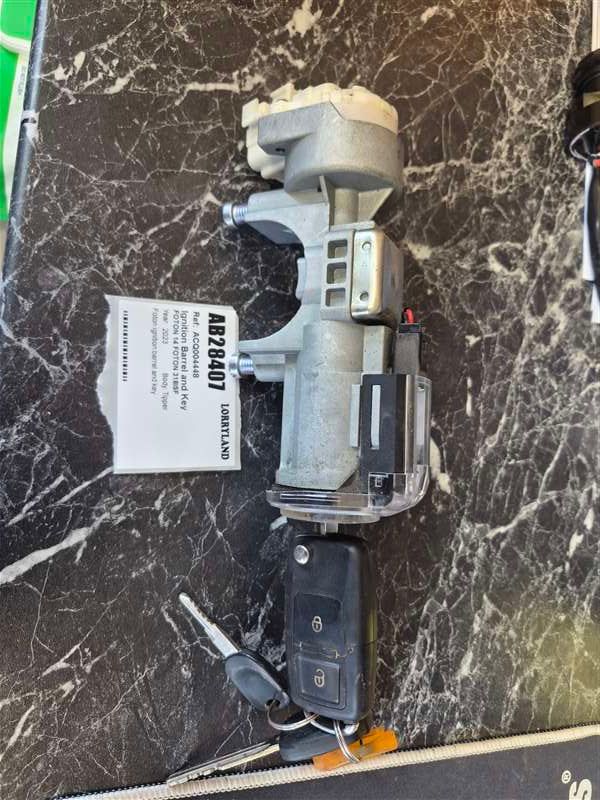 Foton 14 FOTON 318ISF BJ1078 - Ignition Barrel and Key