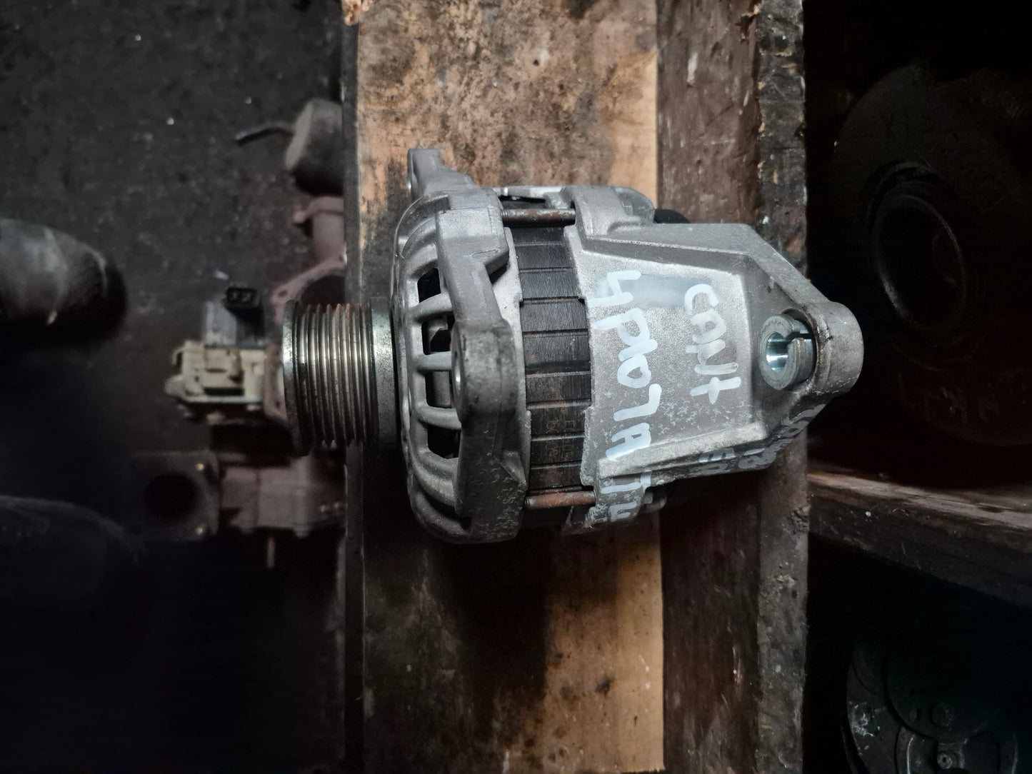 Mitsubishi Canter FEA21 515 Euro 5 2011- FEA21 - Alternator
