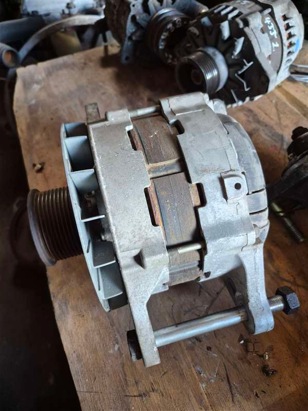 Hino 500 Series FM FM1A - Alternator
