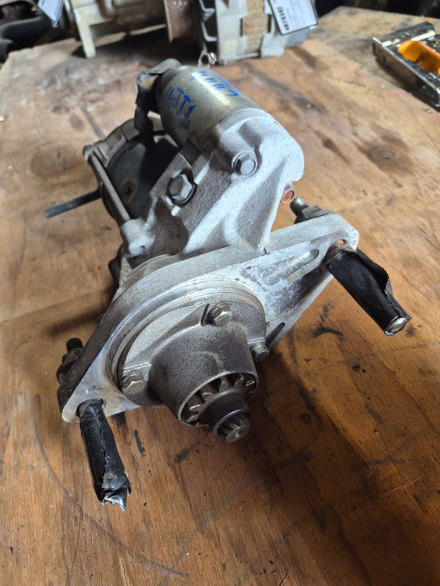 Isuzu N-Series NLR NLR85 - Starter Motor