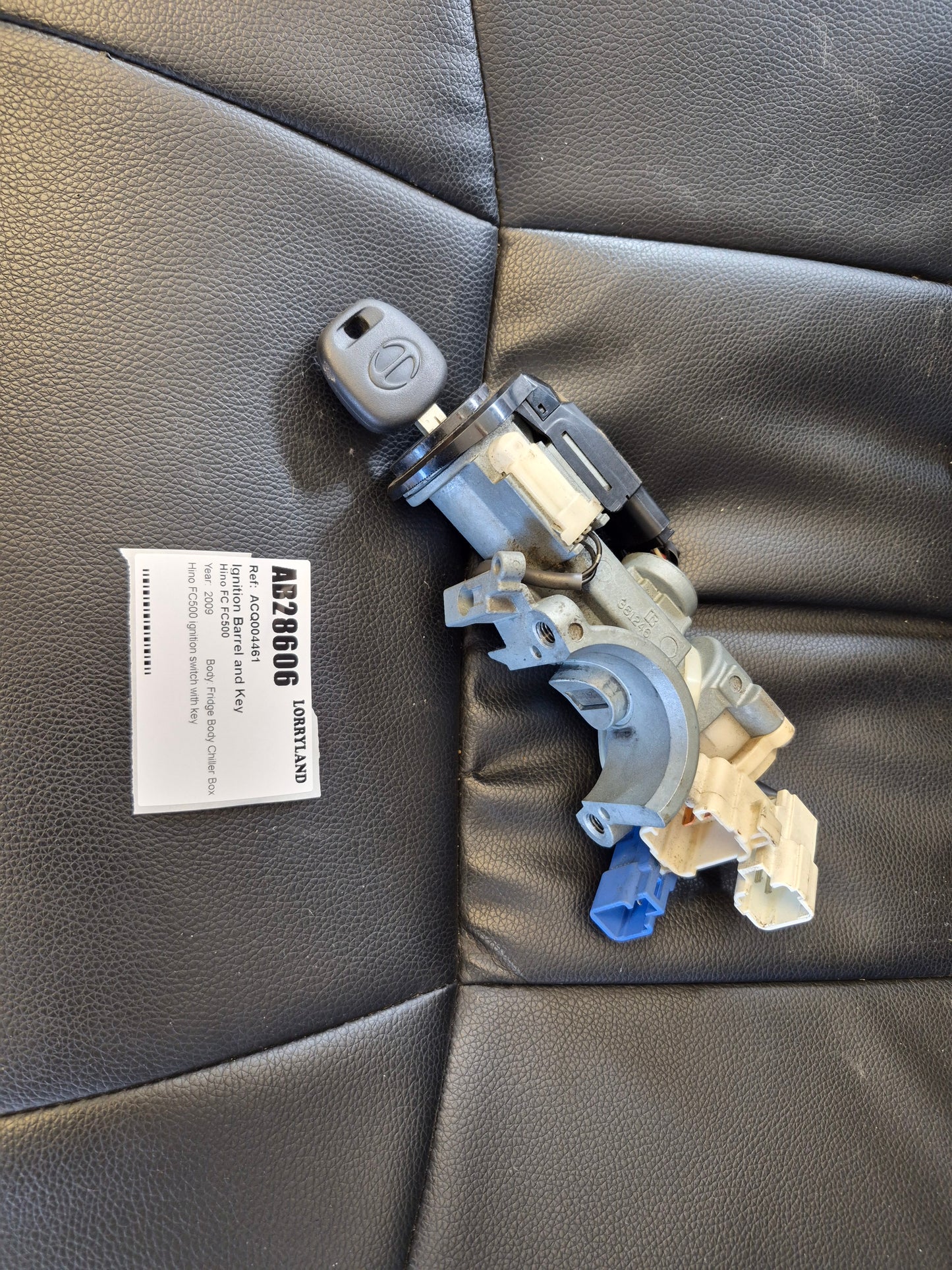 Hino 500 Series FC FC7JKY-11061 - Ignition Barrel and Key