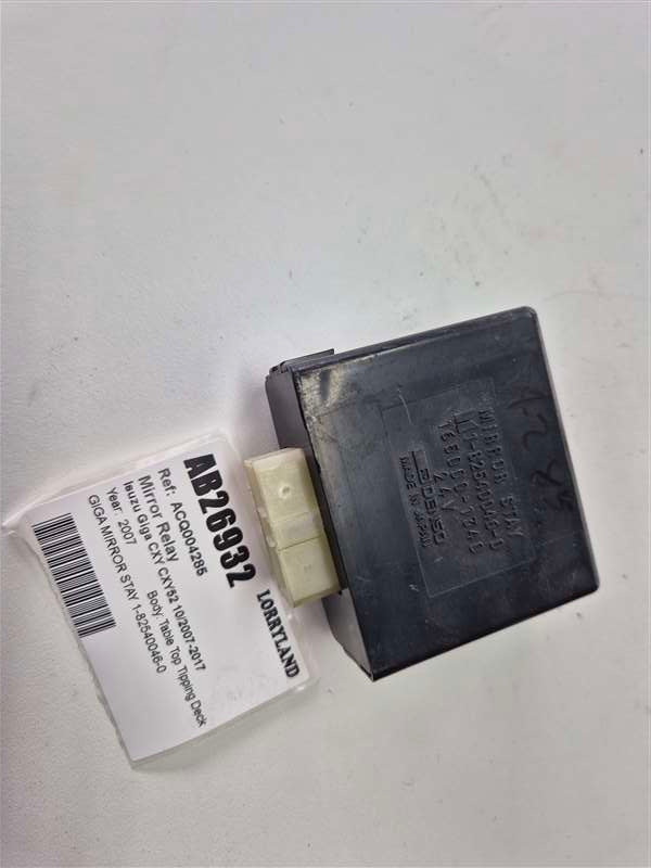 Isuzu Giga CXY CYH52 - Mirror Relay