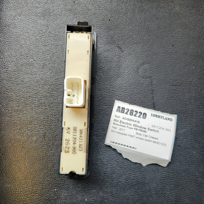 Mitsubishi Fuso Fighter FM FM67FM2RFAM6X2 - RH Electric Window Switch PN: 3811204-360