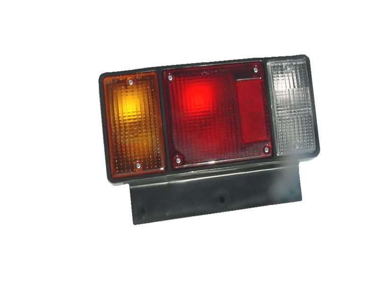 Isuzu N-Series NKR-NPR 1985-1994 - RH Tail Lamp Assembly PN: IZ039R