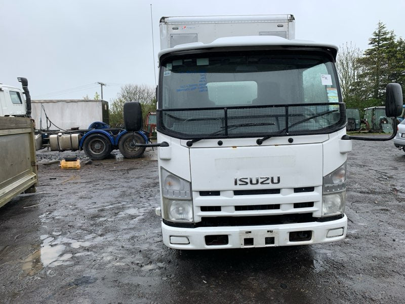 2012 Isuzu N-Series NLR NLR85