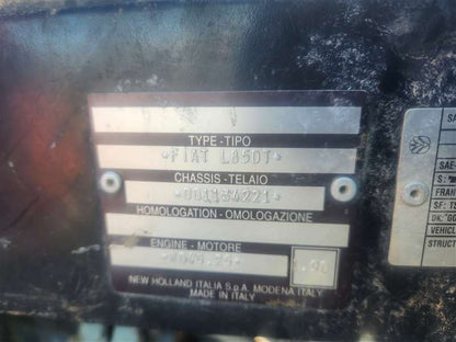1998 New Holland Tractor L85...