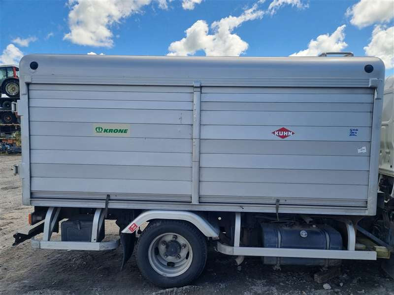 Toyota Dyna 2001-2011 XZU304 - Bottle Body PN: bottle body