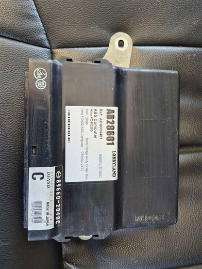 Hino 500 Series FC FC7JKY-11061 - ABS Computer PN: 89660-2040C