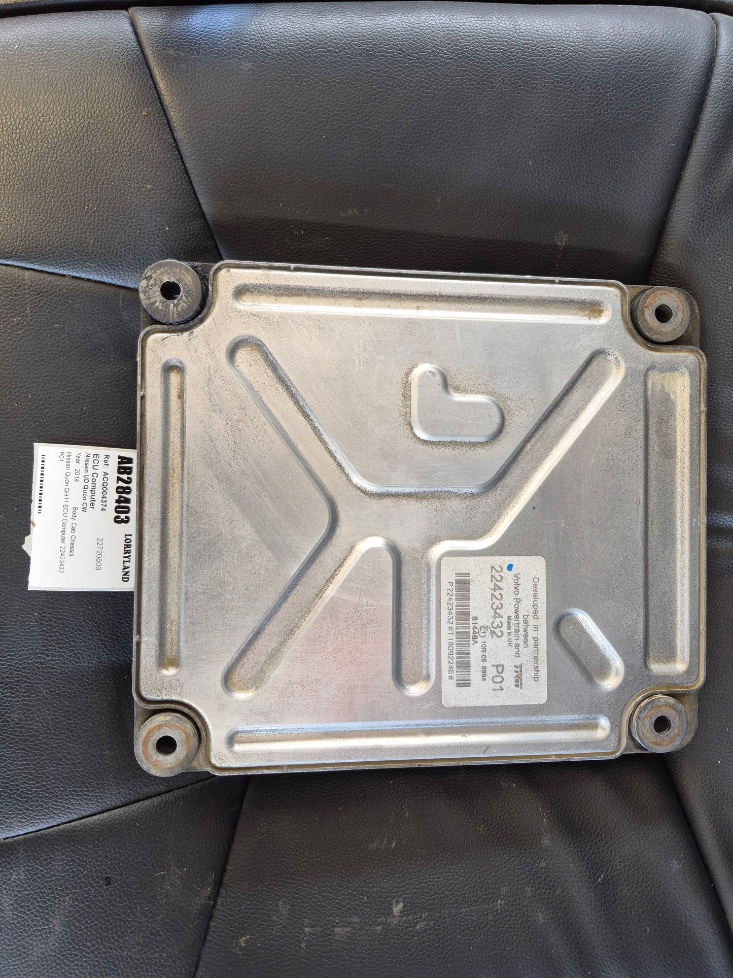 Nissan Quon CW CW5ZA - ECU PN: 22720809