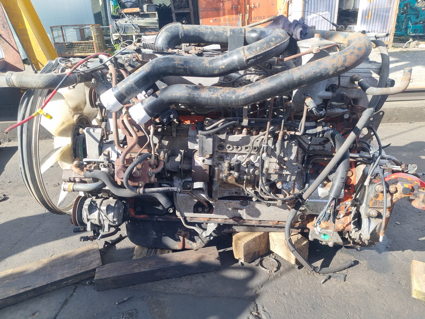 Isuzu C Series CXH450 - Engine PN: 6wg1tc