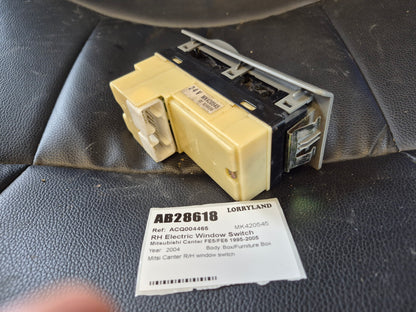 Mitsubishi Canter FE5/FE6 1995-2005 FE635 - RH Electric Window Switch PN: MK420545