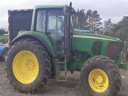 John Deere Tractor 6620 LO6620V338105