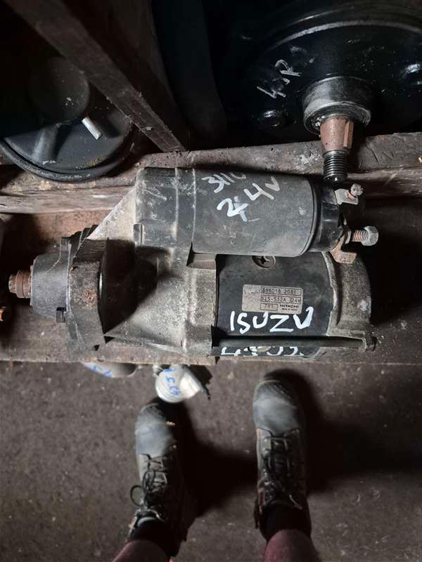 Isuzu N-Series NMR MNR85 - Starter Motor