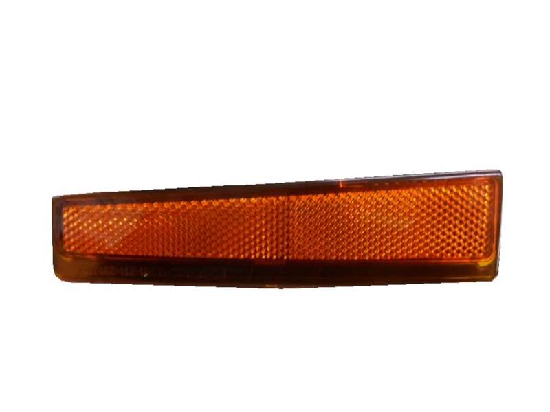 Mitsubishi Canter FE7/FE8 2005-2011 - LH Step Reflector PN: MB0937L