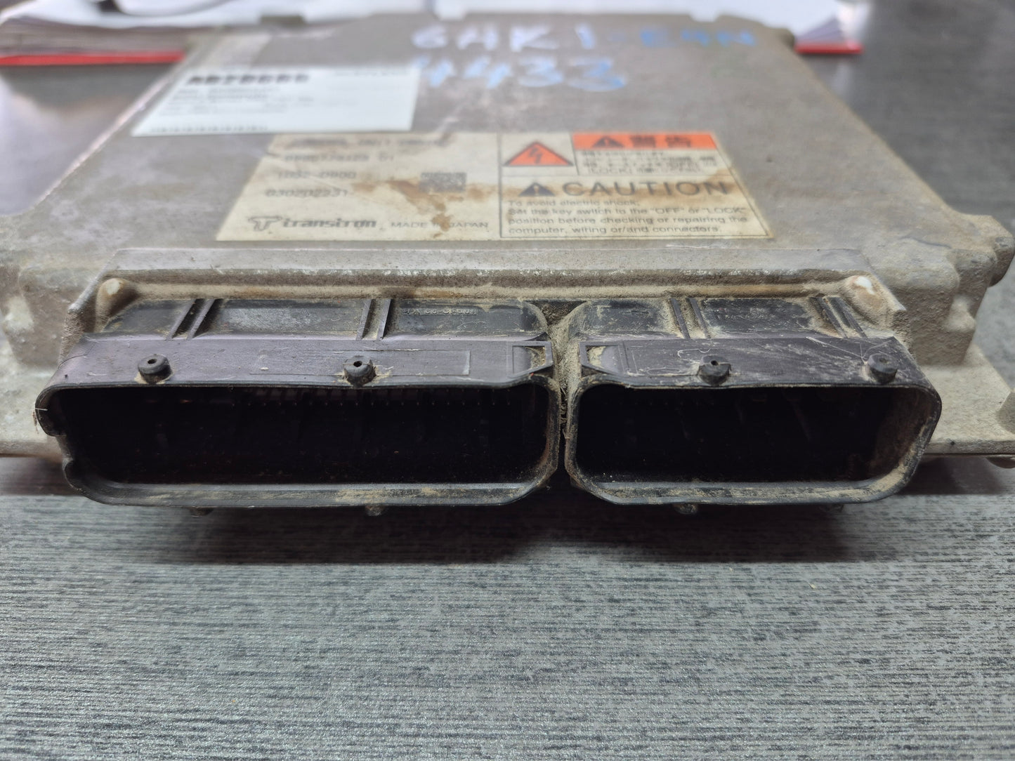 Isuzu F-Series FRR JALFRR34P - ECU PN: 8980774123 01