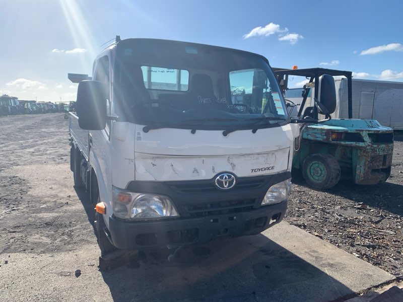 2015 Toyota Dyna XZU605 XZC605