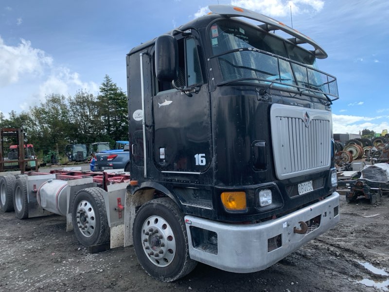 2005 International All Models 9800 EAGLE 9800