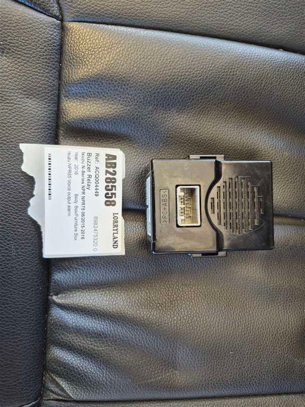 Isuzu N-Series NPR NPR85 - Buzzer Relay PN: 8982475320 04