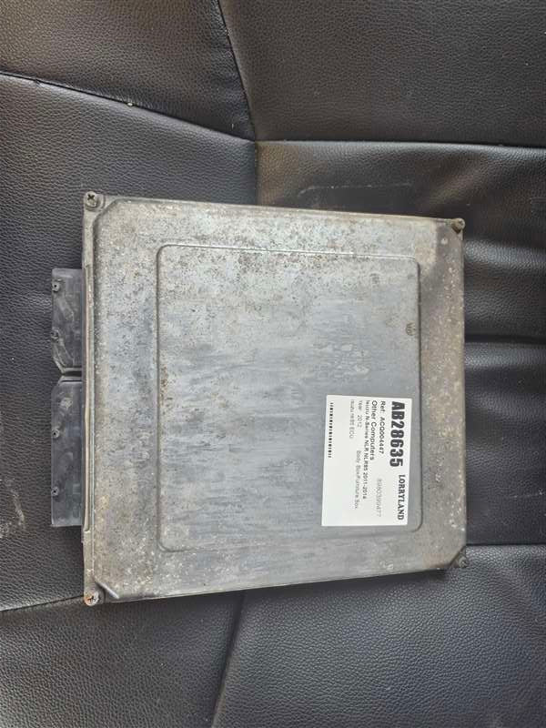 Isuzu N-Series NLR NLR85 - ECU PN: 8980399477   01