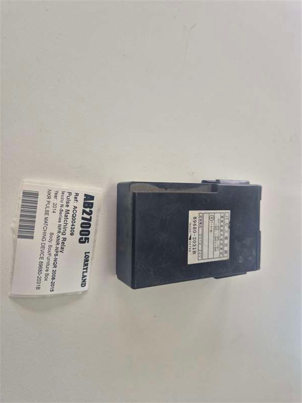 Isuzu N-Series NPR-NNR-NPS-NQR 2008-2015 NJR85-7035860 - Pulse Matching Relay