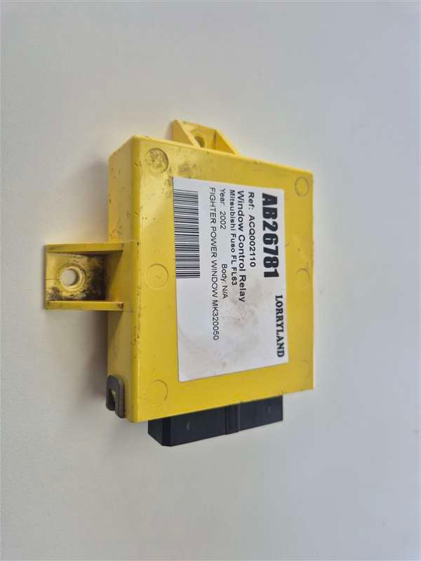 Mitsubishi Fuso Fighter FL fl63hh-750028 - Window Control Relay
