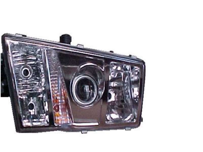 2002 Volvo All Models All Series - R Headlight Lens PN: VL0214R