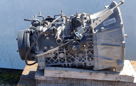 Mazda Titan LJR85 ljr85-7002777 - Manual Gearbox PN: 3111