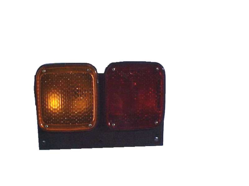 Nissan UD CM Series CM87 - Right Taillight PN: NS0430R