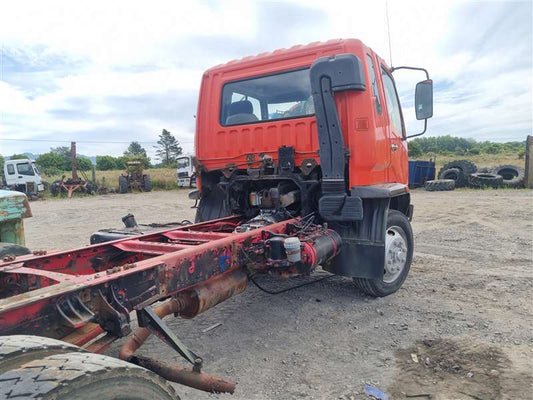 2003 Mitsubishi Fuso Fighter FM 557 FK 617