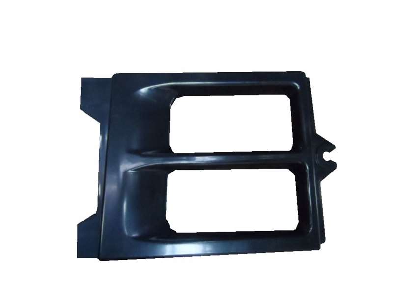 2007 Nissan UD Quon All Series - LH Inner Bumper Grille PN: NS0911L