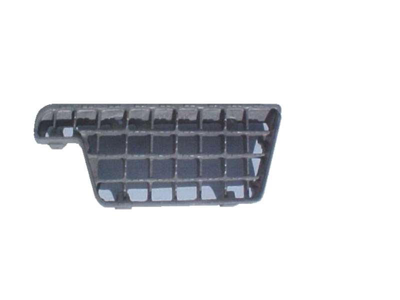 Mitsubishi Fuso Fighter FK4/FM5 1985-1996 - RH Step Plate PN: MB0331R